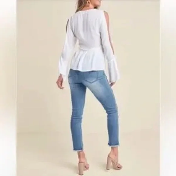 VENUS White and Teal 3/4 Sleeve Embellished Blouse sizes 8,10 and 14 NWOT - Picture 2 of 15